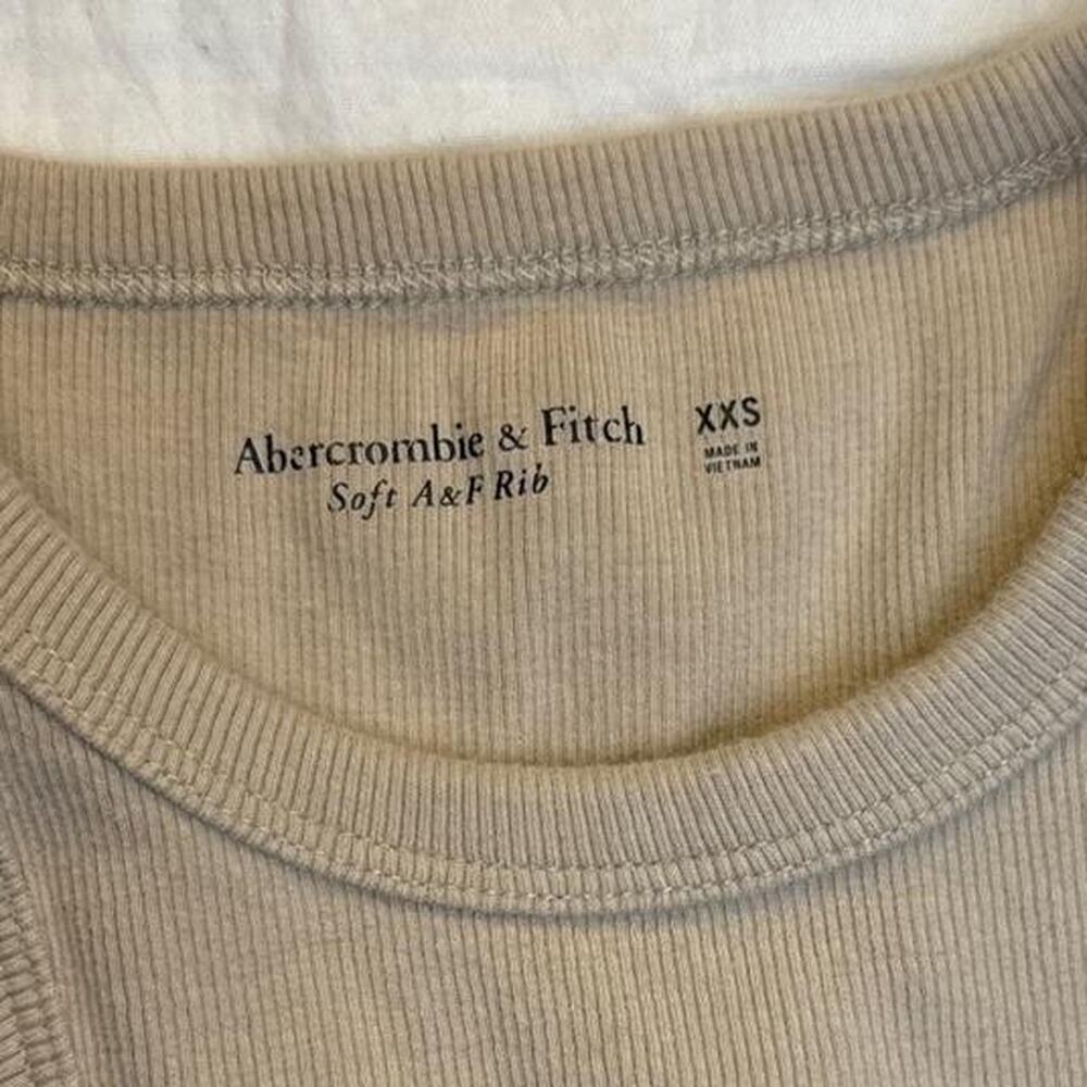 Abercrombie high neck ribbed tan tank top slightly cropped “soft rib” - XXS - Picture 5 of 8